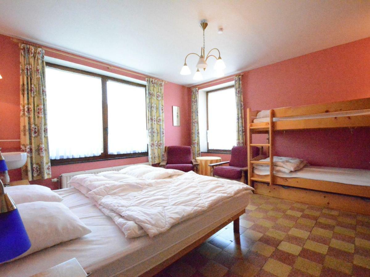 Lovely Holiday Home In Daverdisse With Terrace Zewnętrze zdjęcie