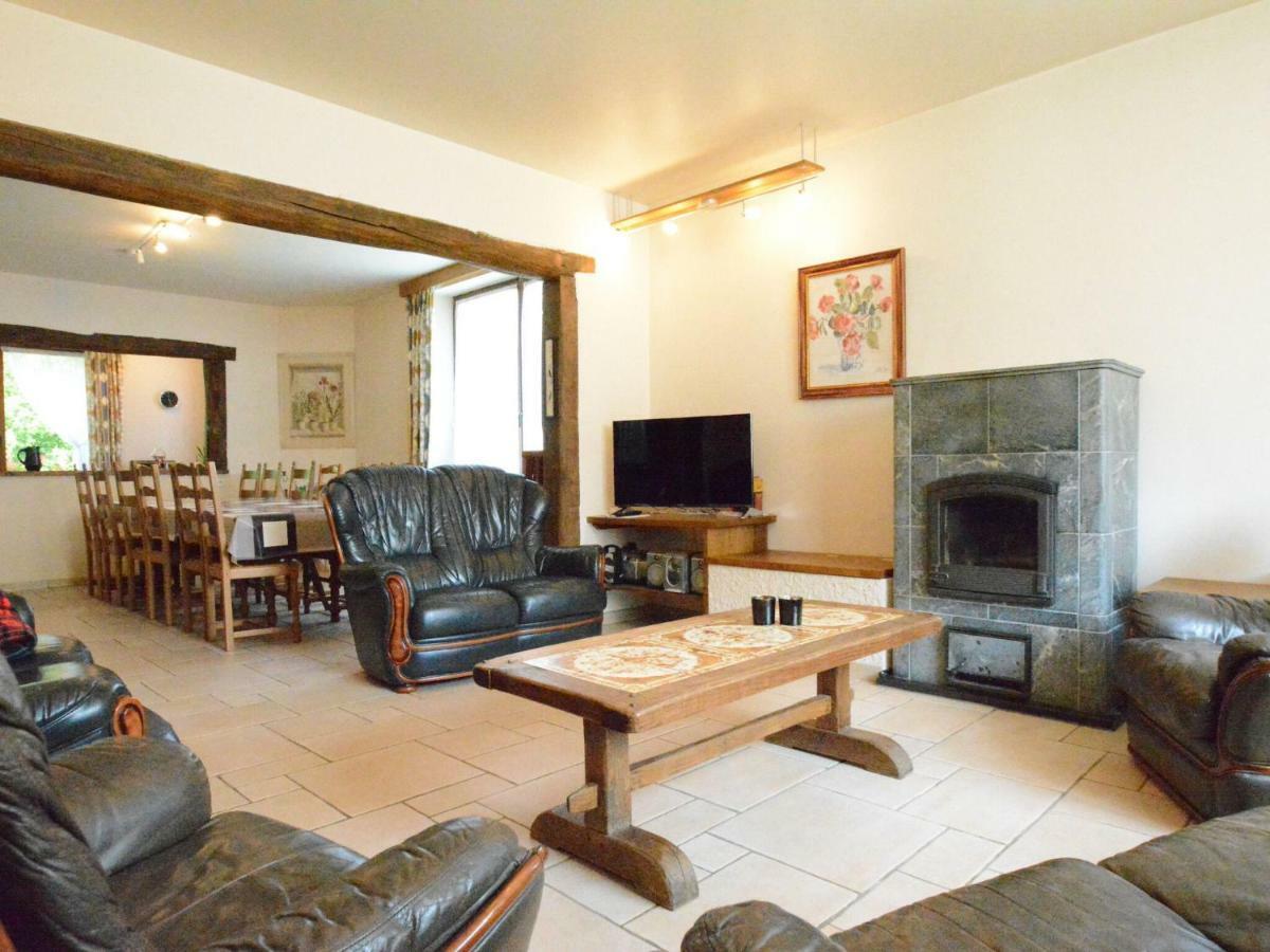 Lovely Holiday Home In Daverdisse With Terrace Zewnętrze zdjęcie
